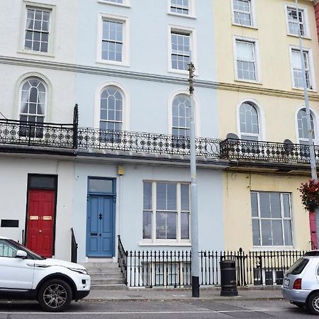 West Beach House -Sea Views Cobh Exterior foto